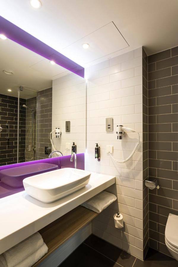 Premier Inn Freiburg City Sued Екстер'єр фото