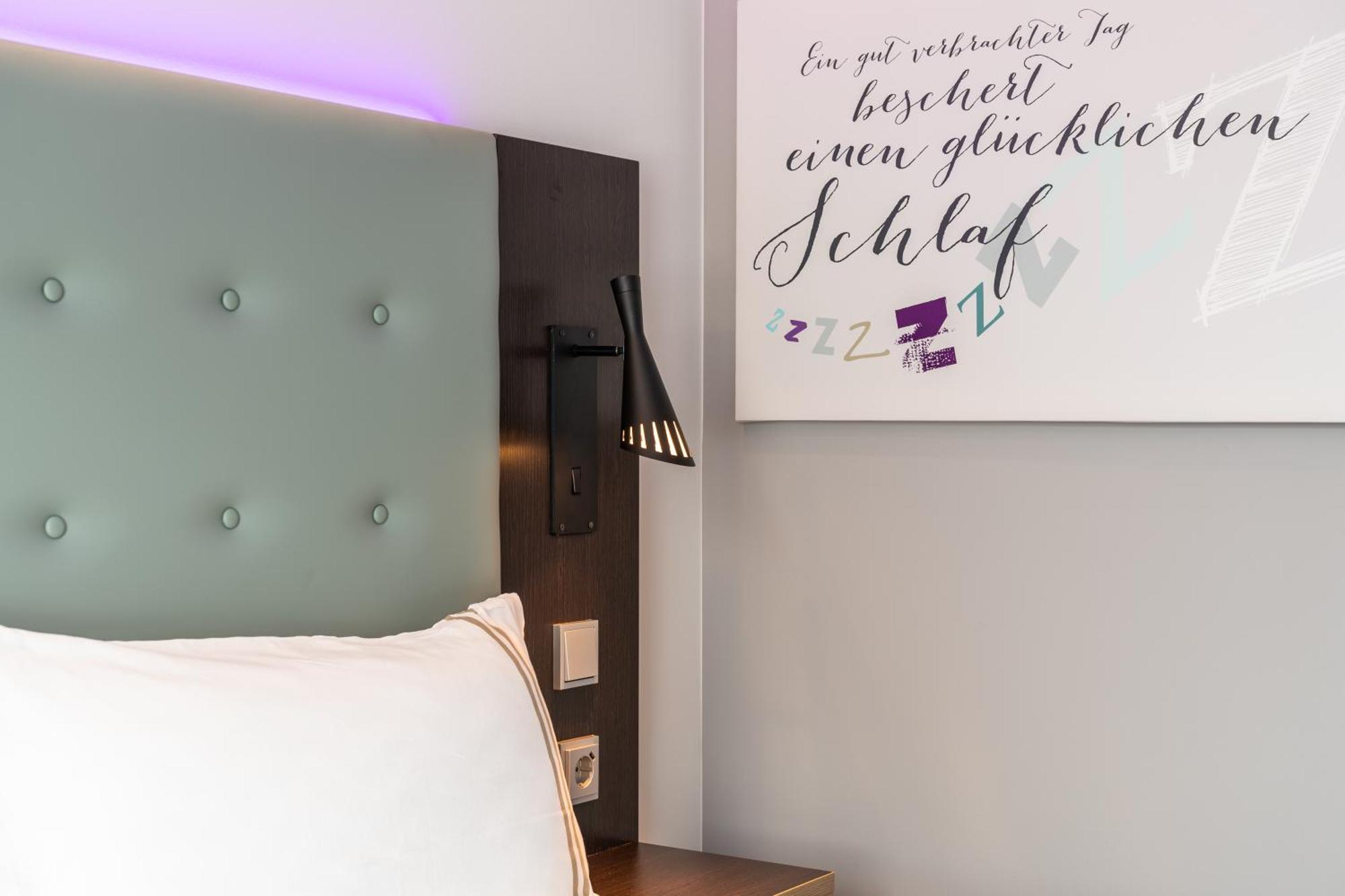 Premier Inn Freiburg City Sued Екстер'єр фото
